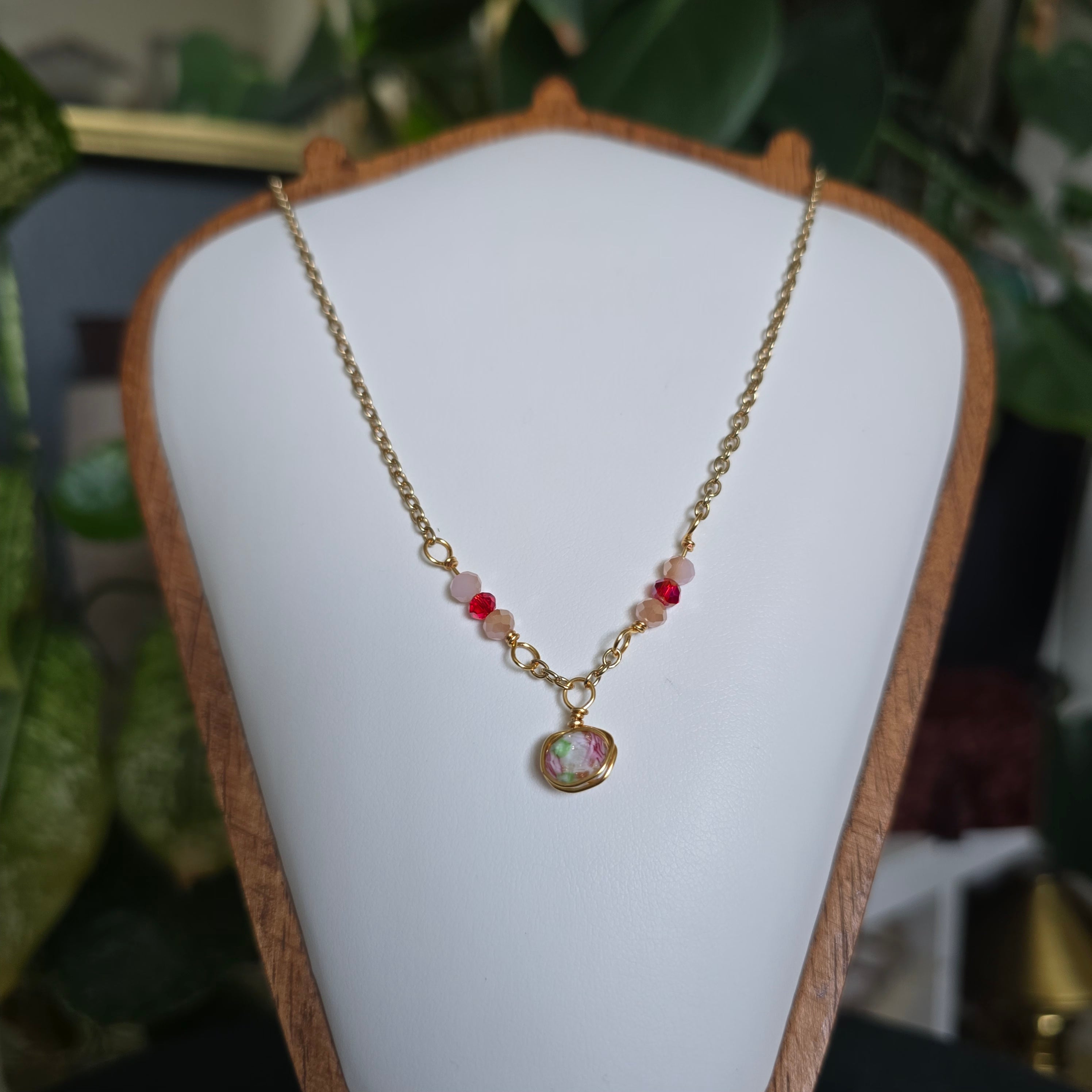 Rose Pendant Necklace