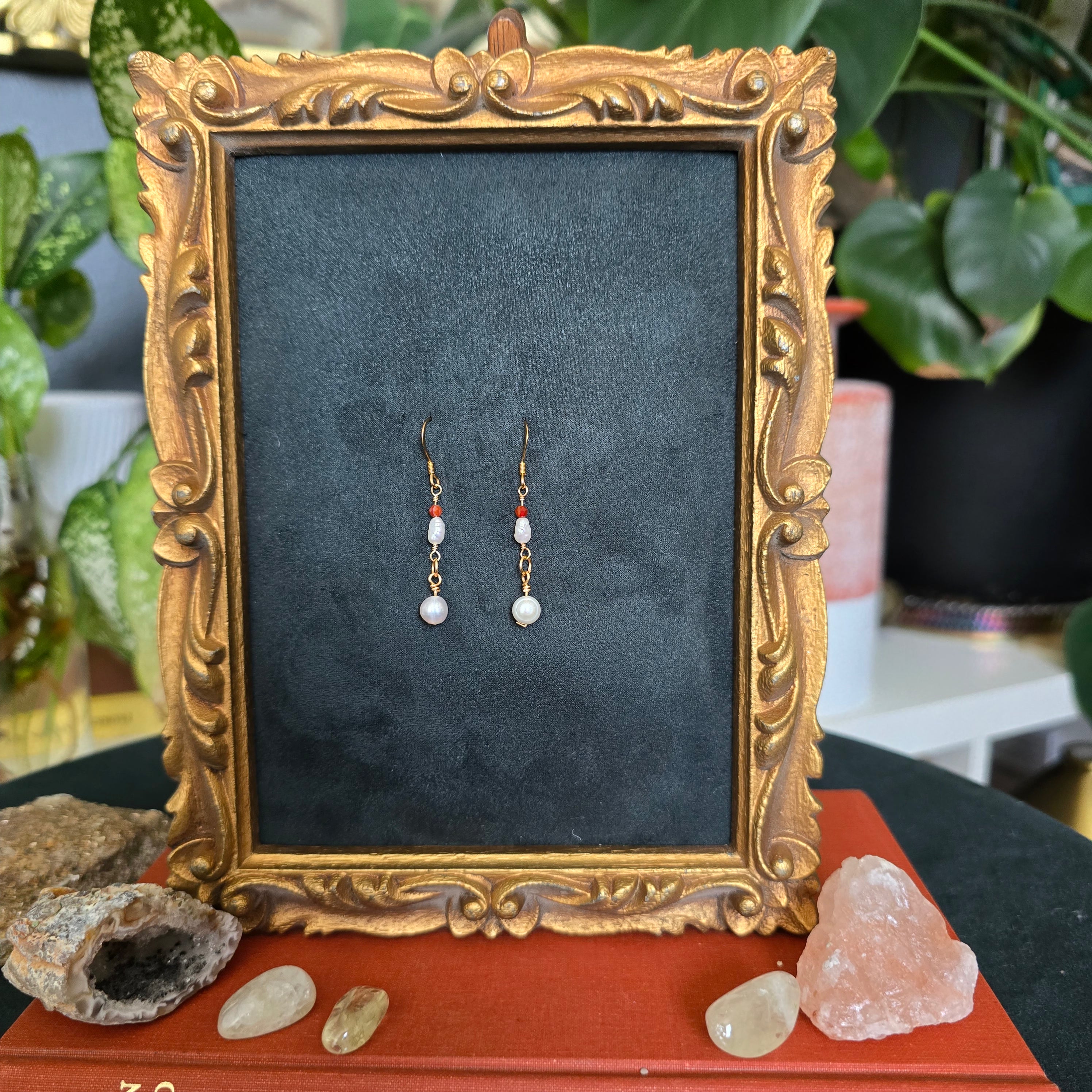 Simple Pearl Dangle Earrings